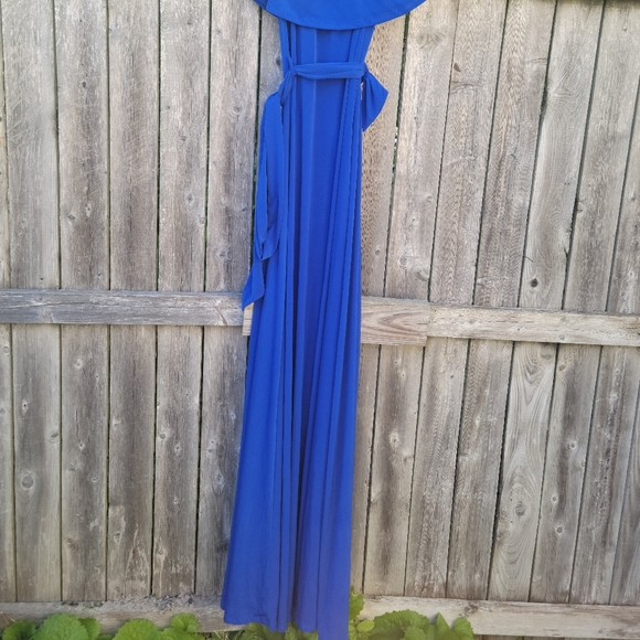 Women's Janette fashions maxi dress - Picture 3 of 5